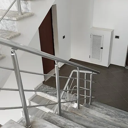 Casamare Apartment *